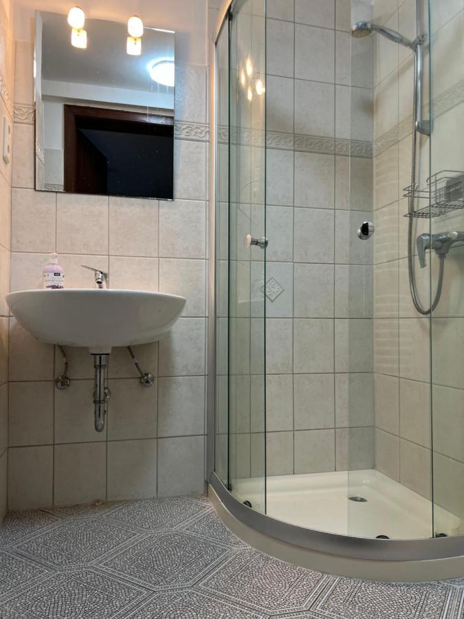Hummelglueck - Ferienwohnung Mit Terrasse In 30 Min In Hh City 벤데스토르프 외부 사진